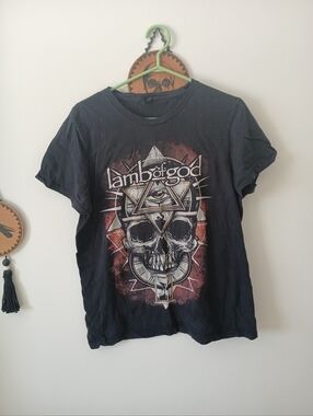 Lamb of God Black Bay Island Graphic Band Tee